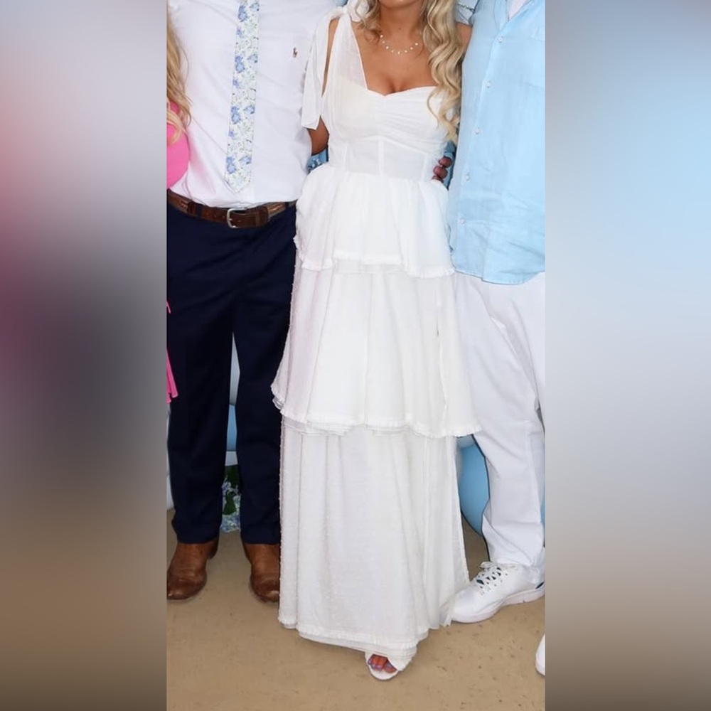 Elegant White Tiered Dress